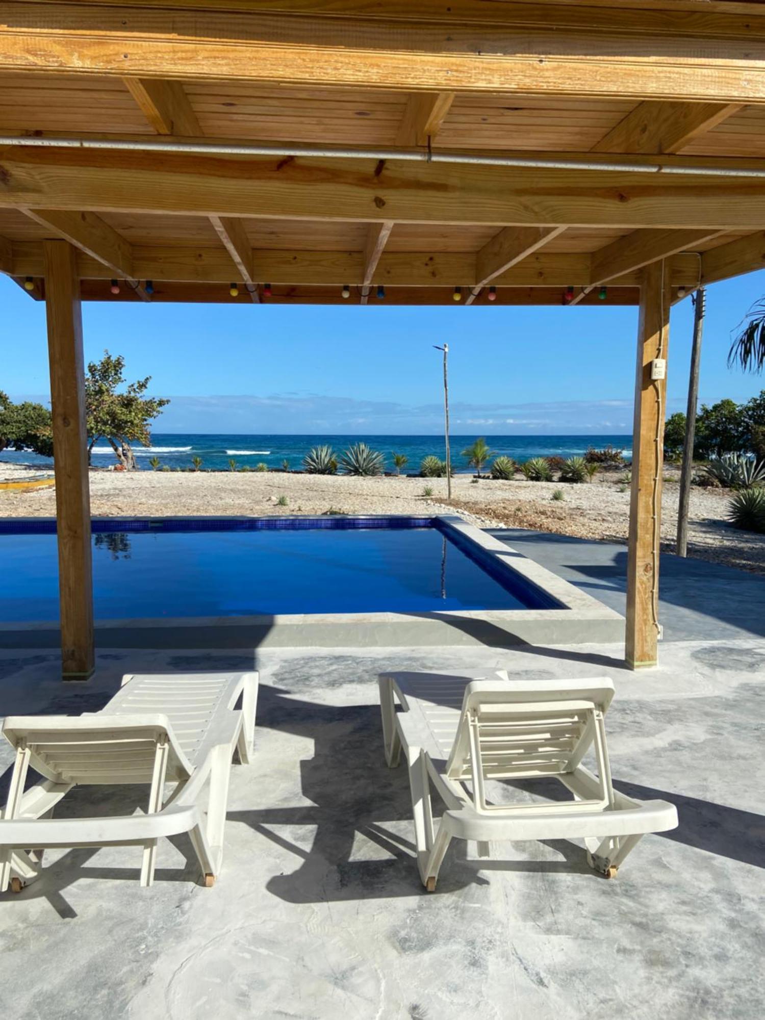 Hotel Al Mare Barahona Екстериор снимка